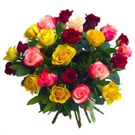Foto Bouquet assortito di rose corte in vari colori.